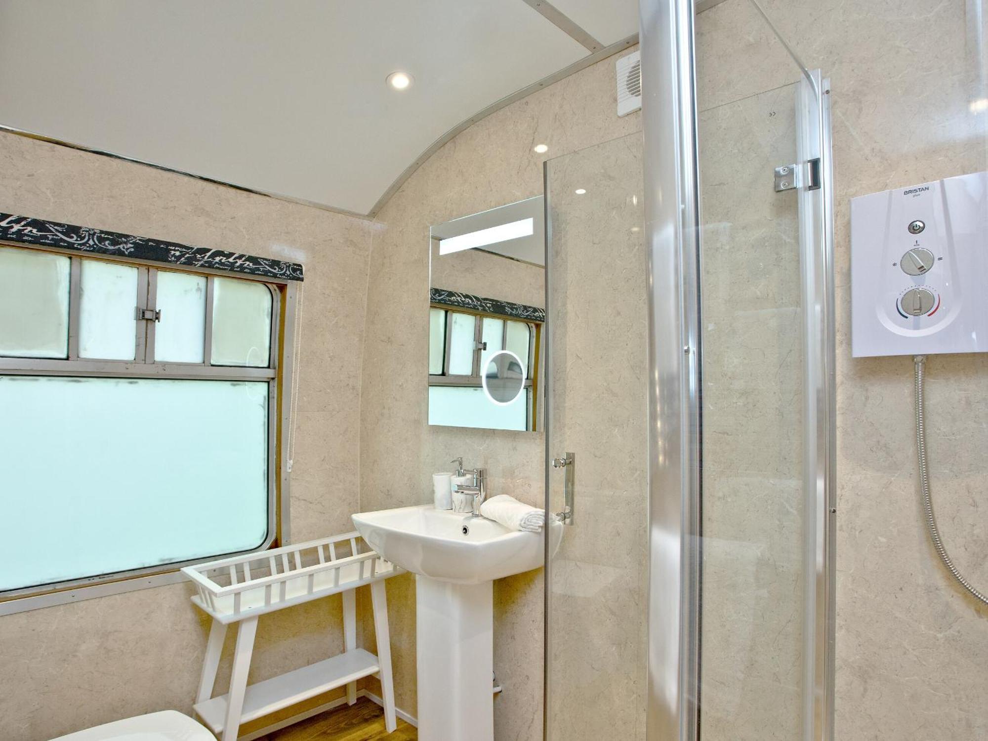 Brunel Boutique Railway Carriage 1 道利什 外观 照片