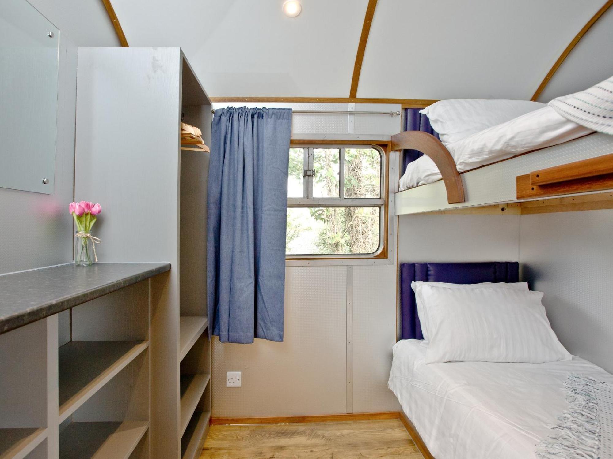 Brunel Boutique Railway Carriage 1 道利什 外观 照片