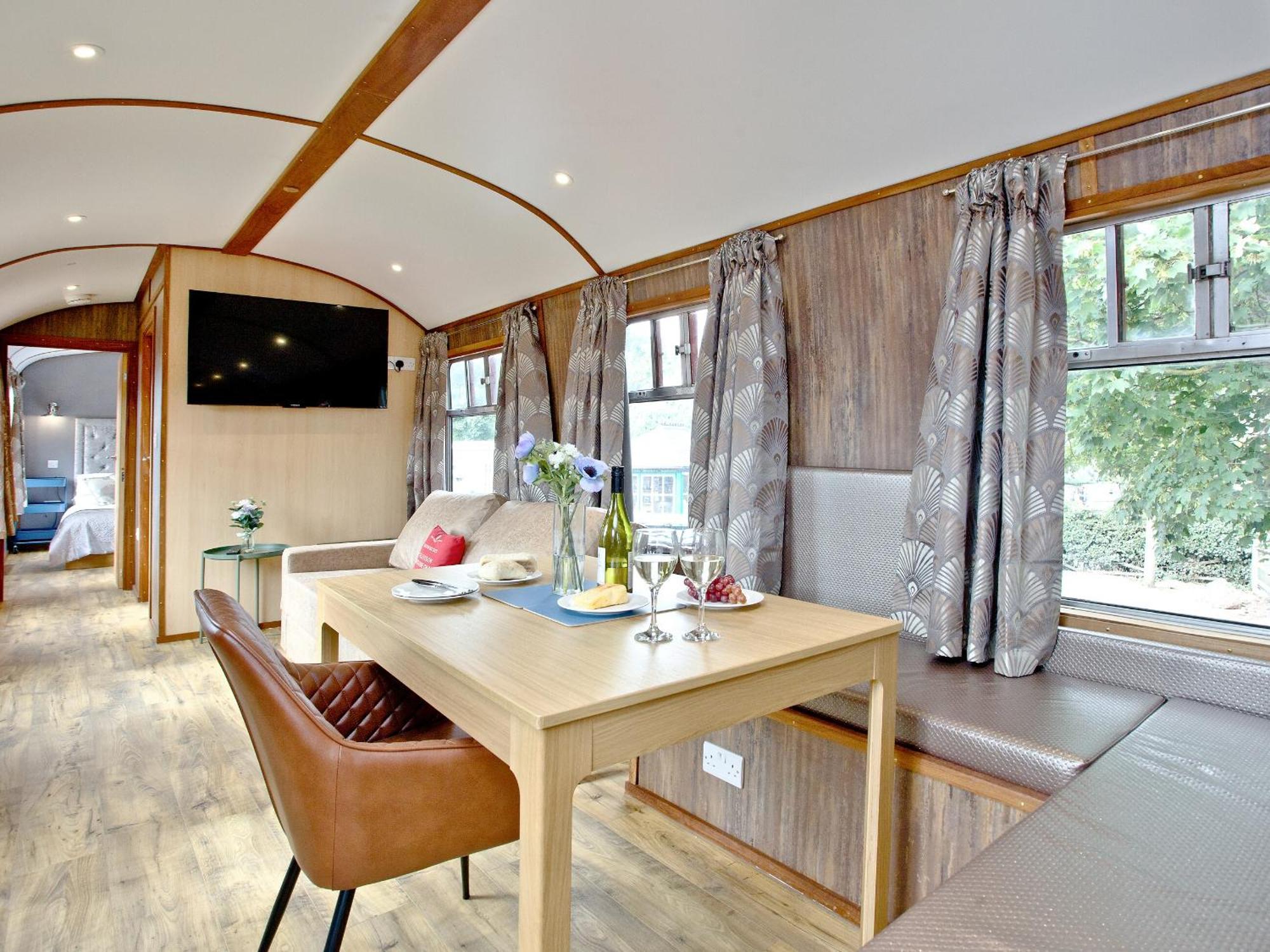 Brunel Boutique Railway Carriage 1 道利什 外观 照片